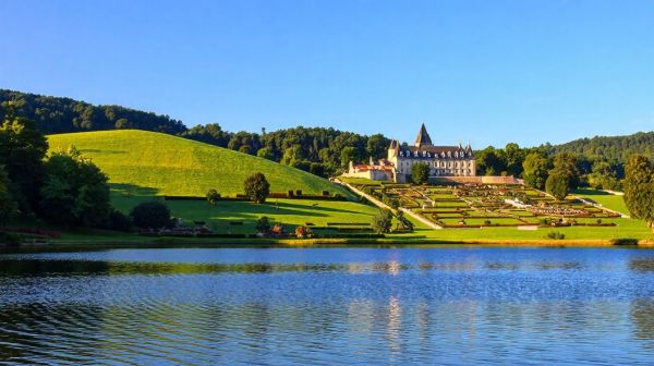 Guide complet pour profiter pleinement du puy du fou